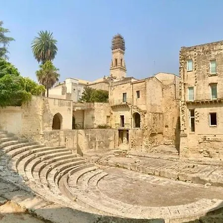 Tyche Luxury Ferienhaus *